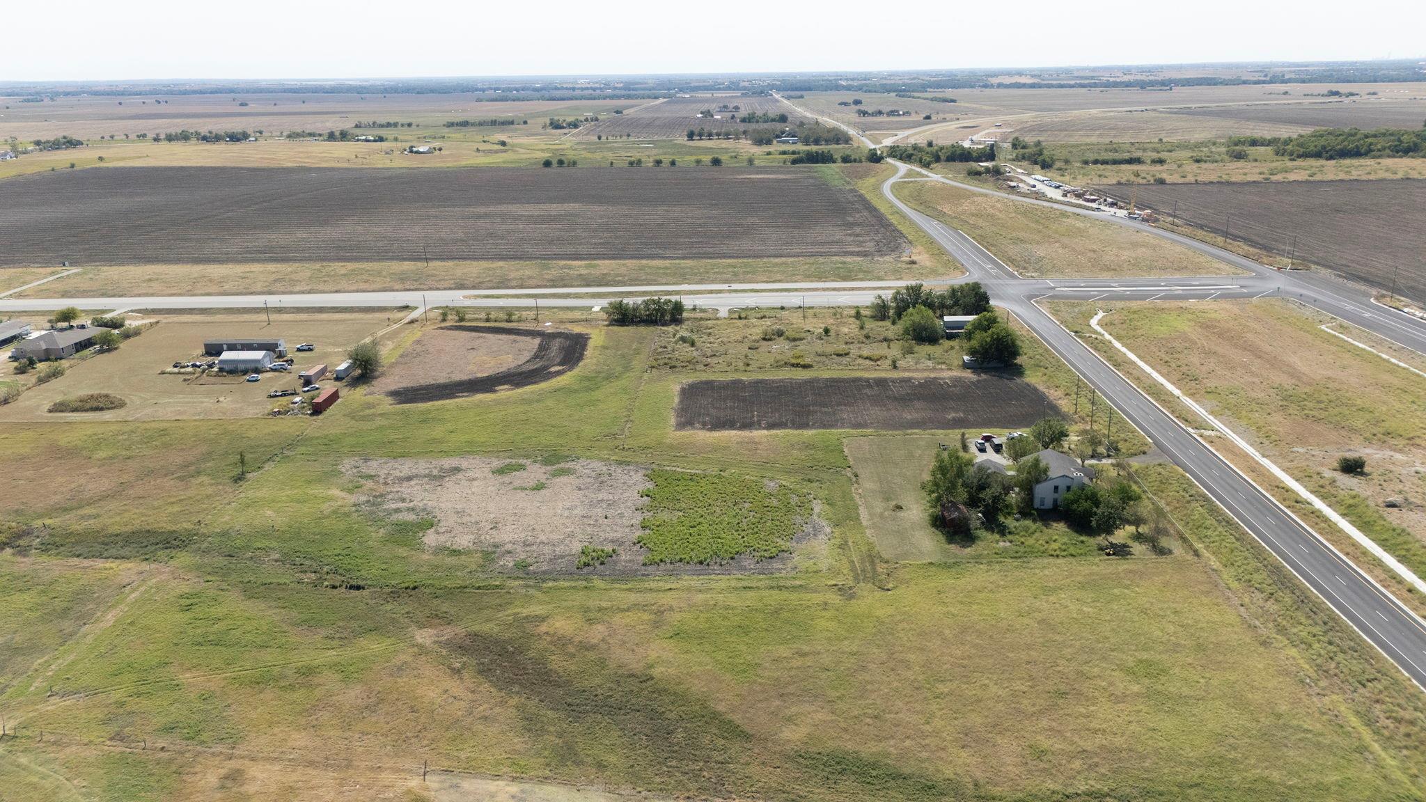 1451 Fm 3349 Rd, Taylor, TX 76574