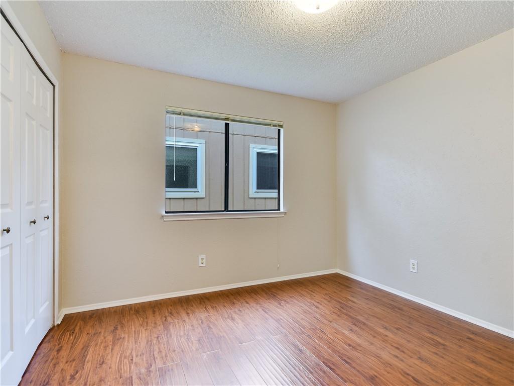 3607 Oak Creek Dr, Austin, TX 78727