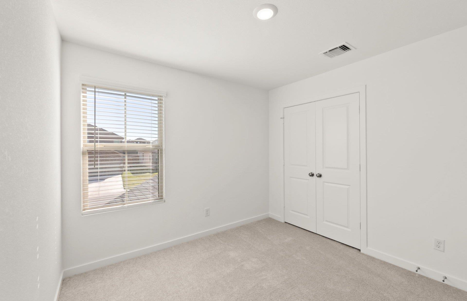 412 Paradise Canyon Dr, Jarrell, TX 76537