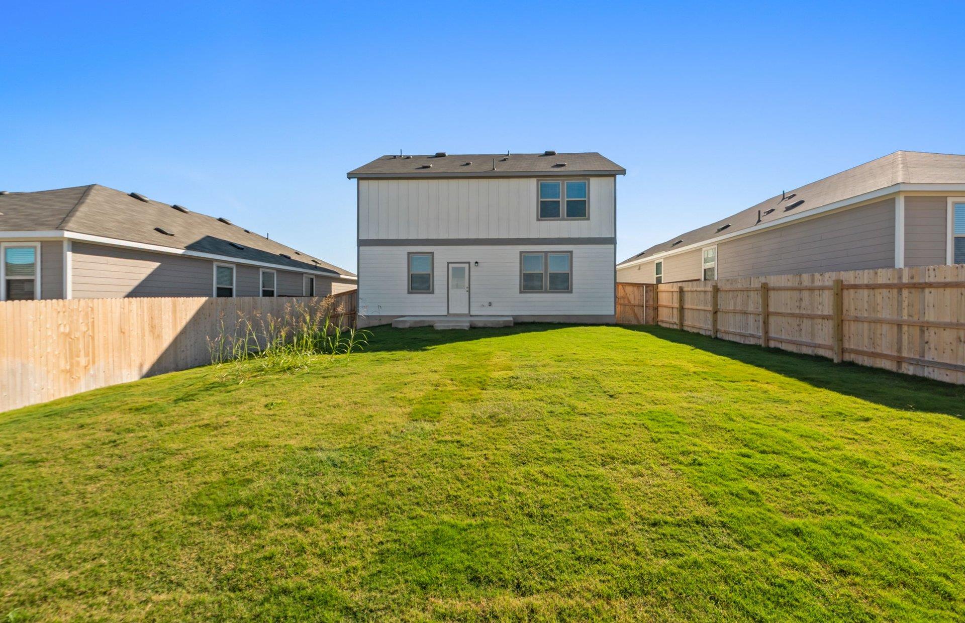 412 Paradise Canyon Dr, Jarrell, TX 76537