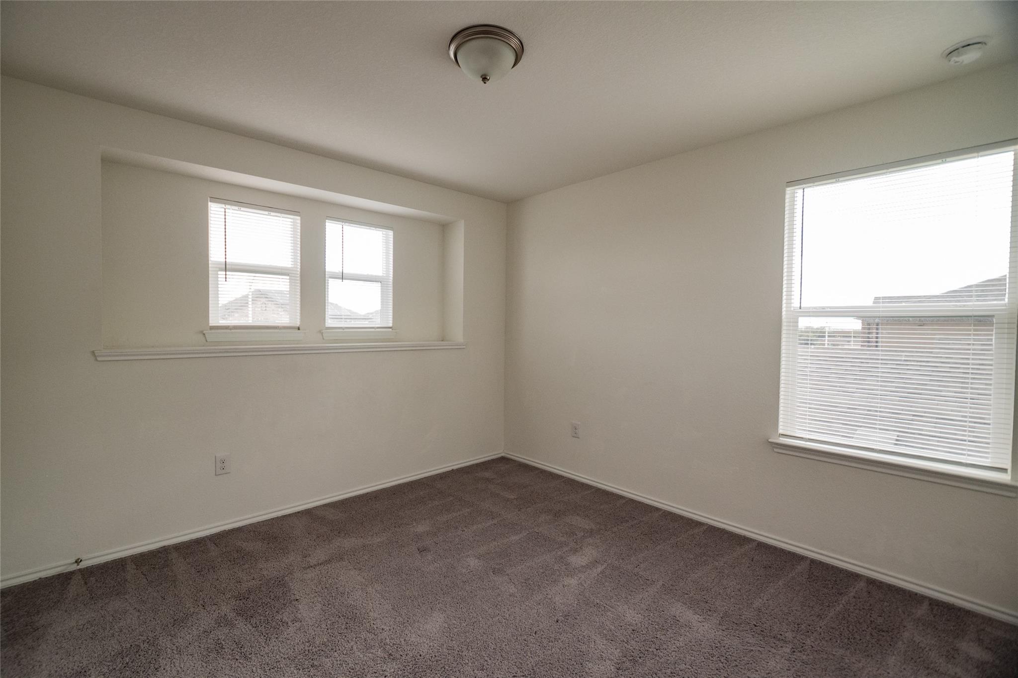 6412 Carriage Pines Dr, Del Valle, TX 78617