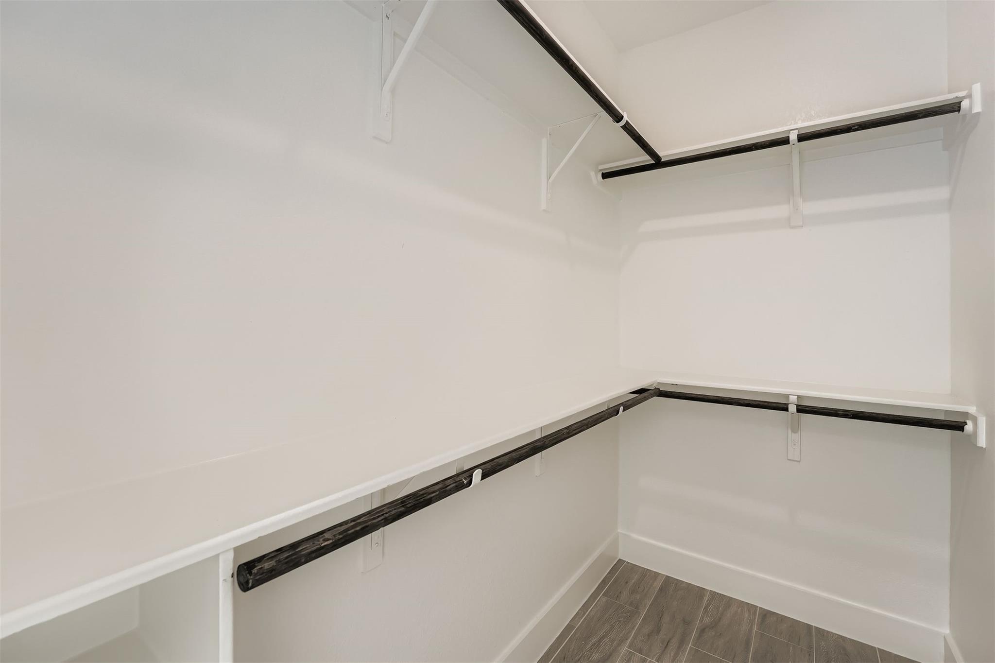 701 E 3rd St, Elgin, TX 78621