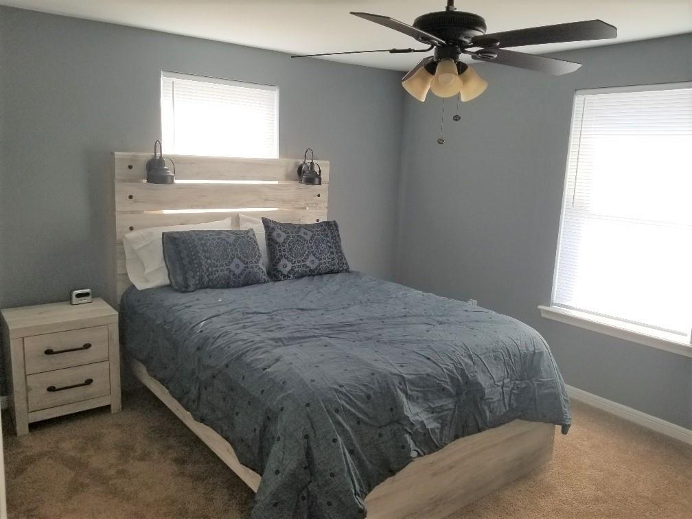 2121 N Durham Dr, Houston, TX 77008