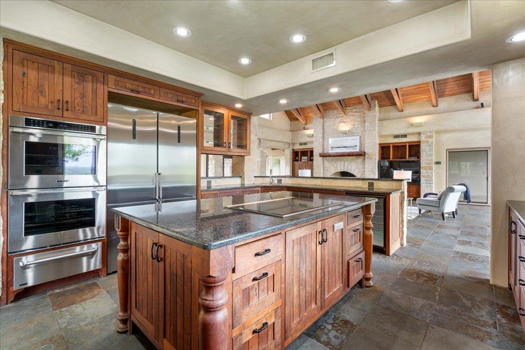 24736 Travis Lakeside Dr # A, Spicewood, TX 78669