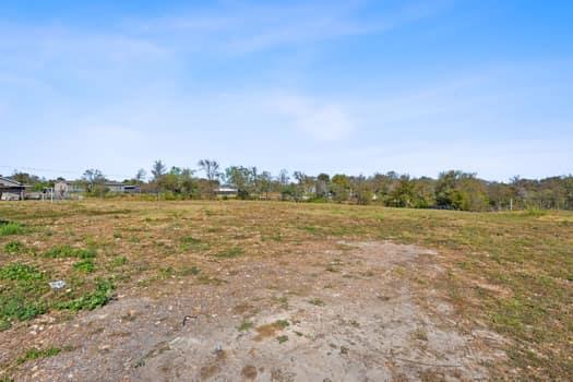 109 La Fortuna Dr, Del Valle, TX 78617