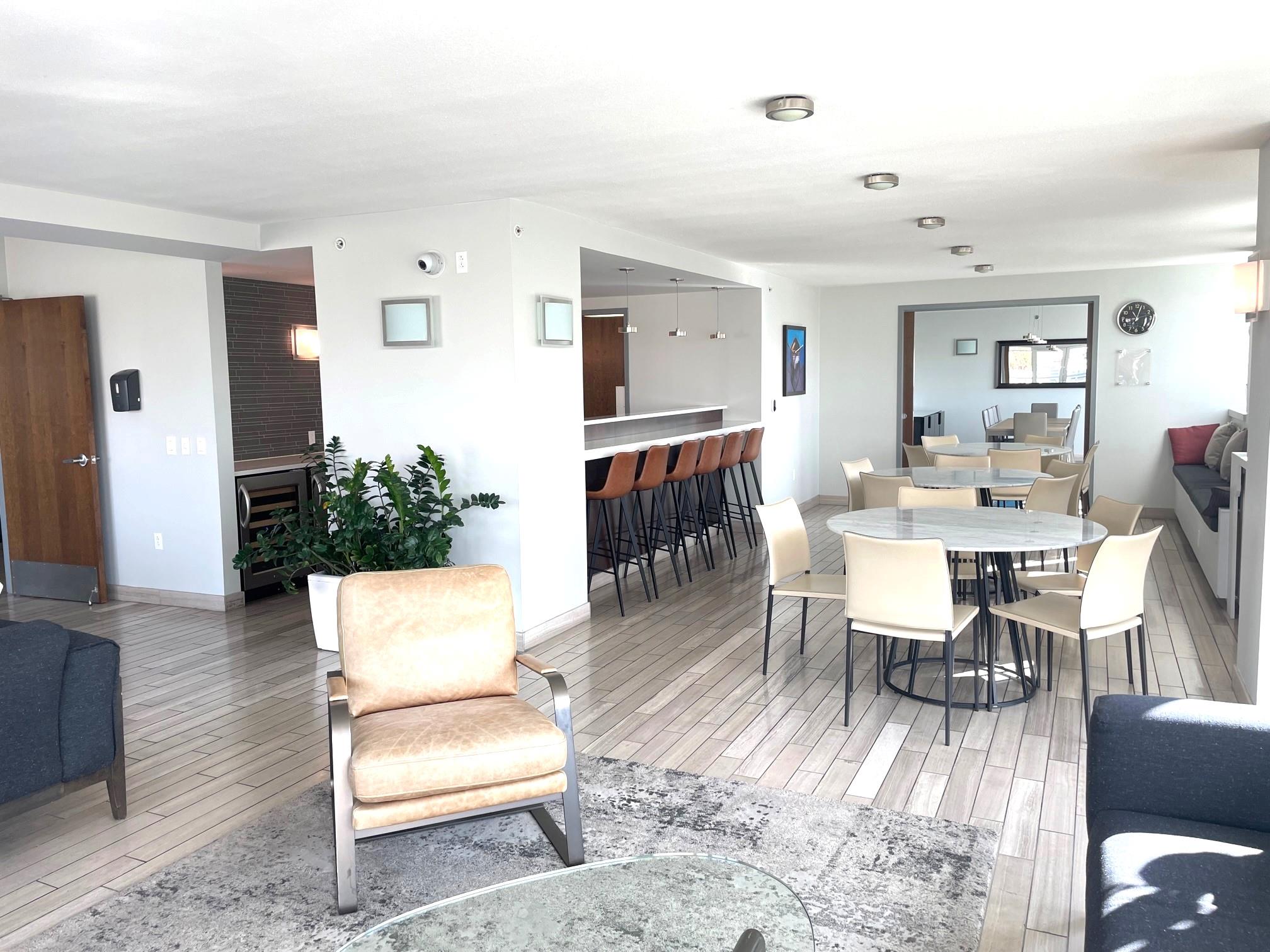 300 Bowie St # 1001, Austin, TX 78703