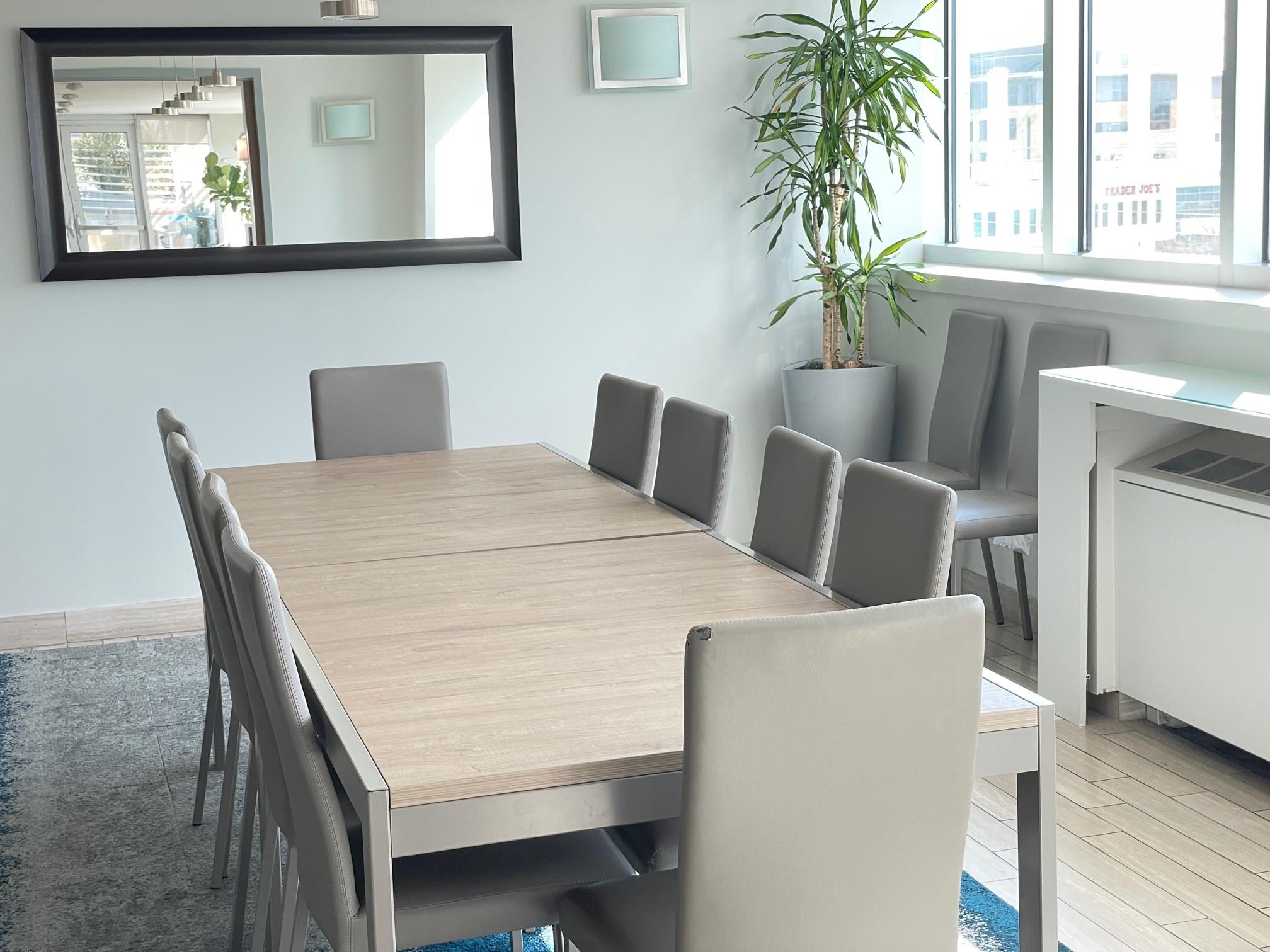 300 Bowie St # 1001, Austin, TX 78703