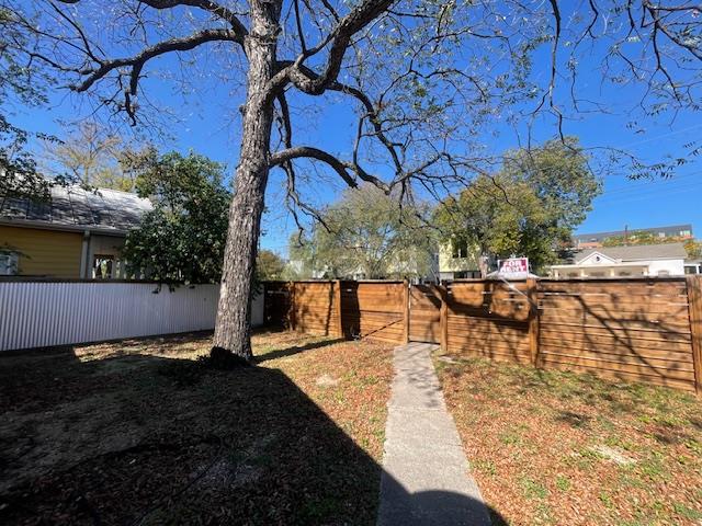 1113 E 3rd St # A, Austin, TX 78702