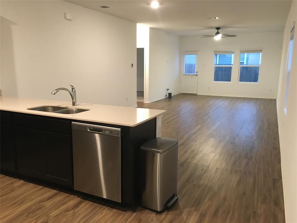 558 Gabbro Gardens St, Maxwell, TX 78656