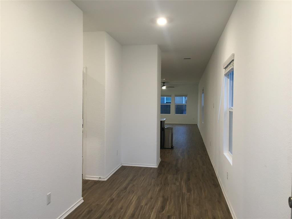 558 Gabbro Gardens St, Maxwell, TX 78656