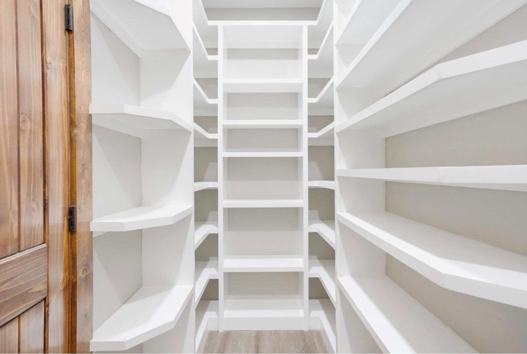 288 Nott Branch Rd, Harper, TX 78631