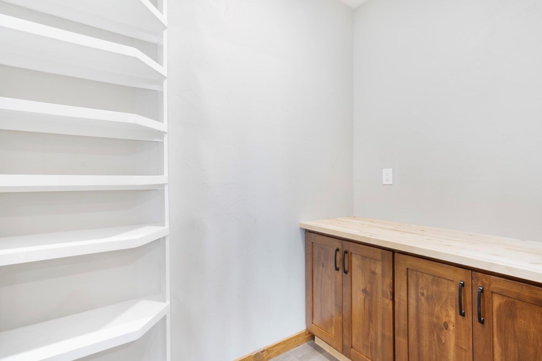 288 Nott Branch Rd, Harper, TX 78631