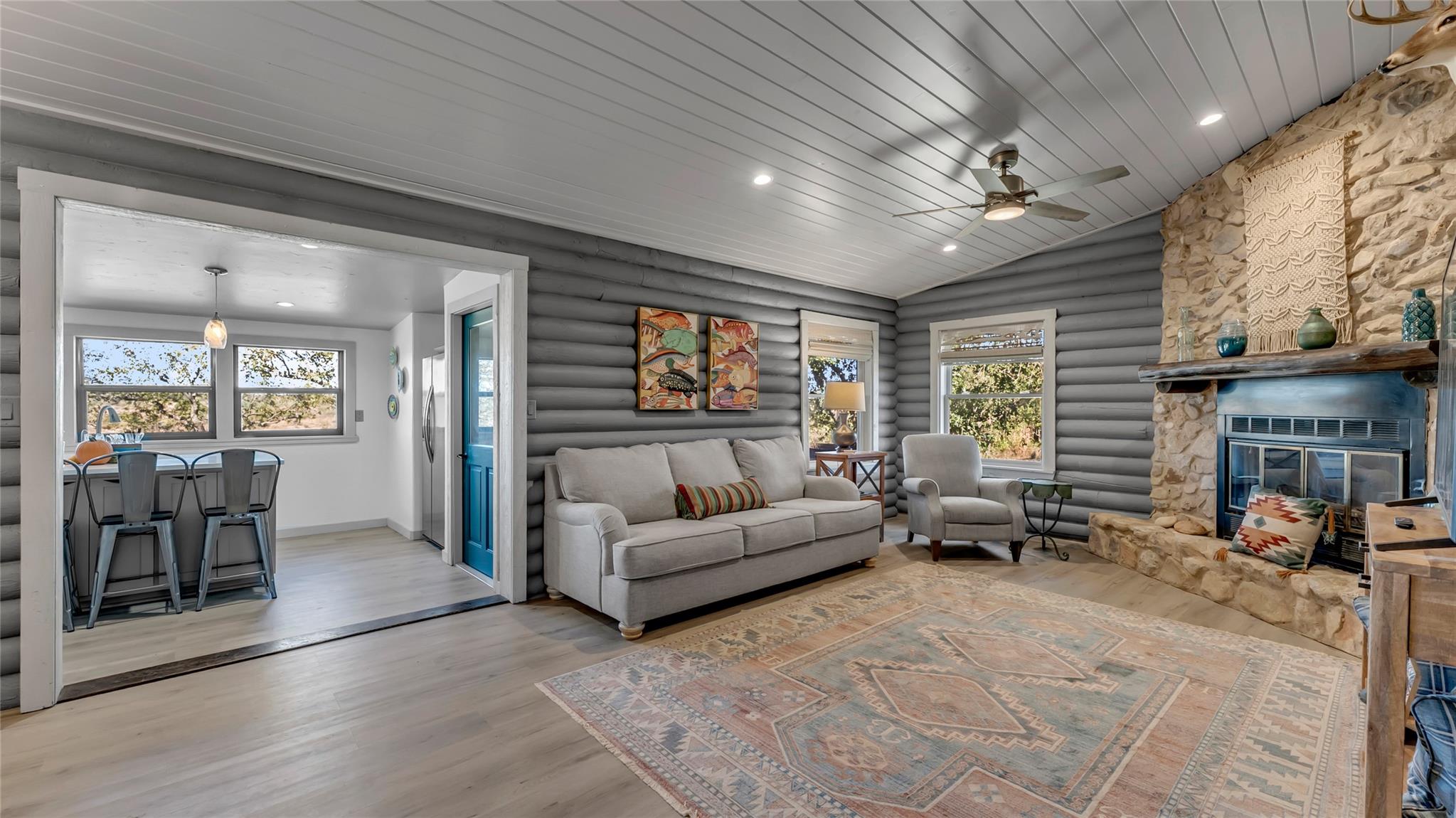 261 Diamond Cross Dr, Llano, TX 78643