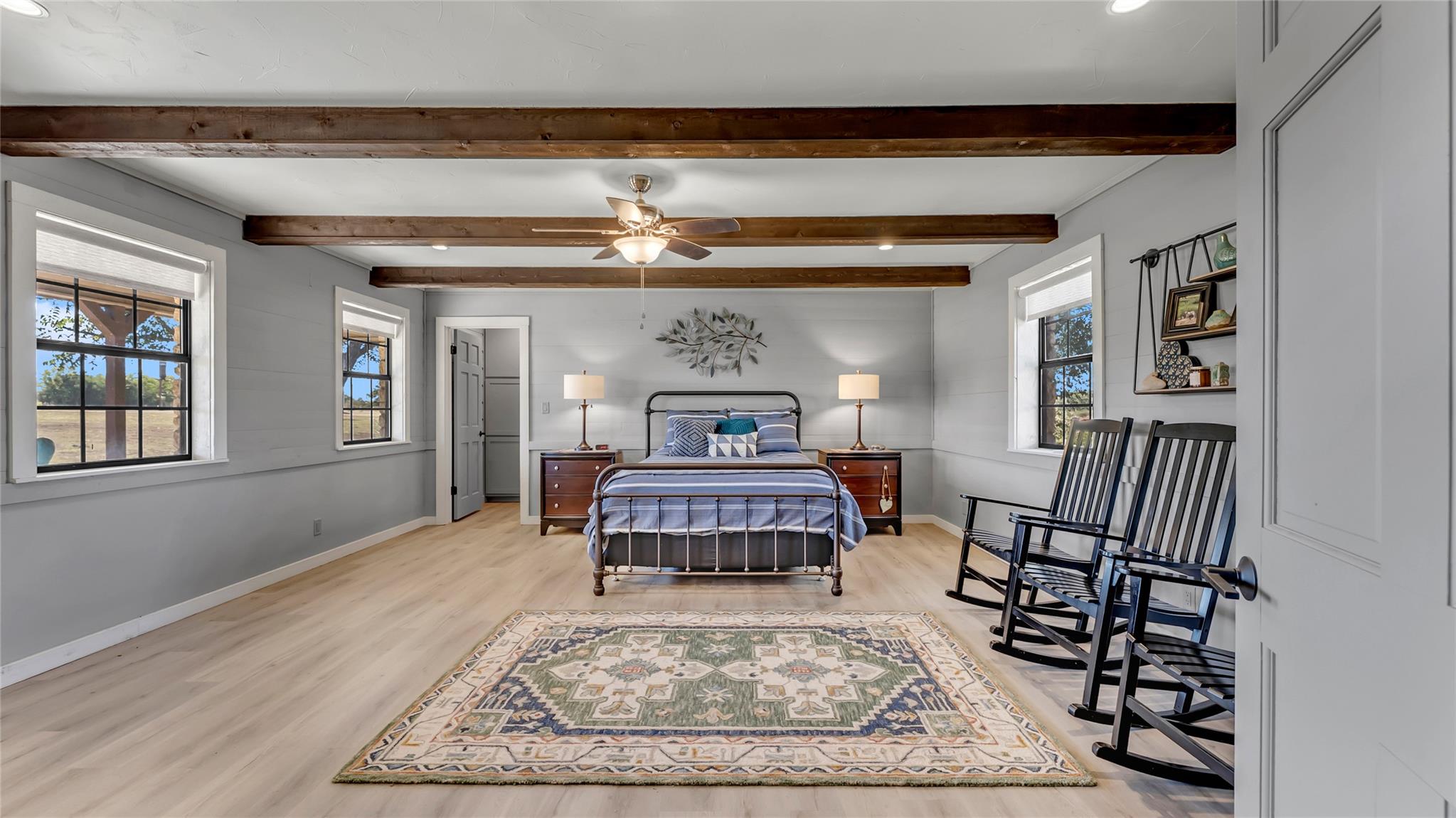 261 Diamond Cross Dr, Llano, TX 78643