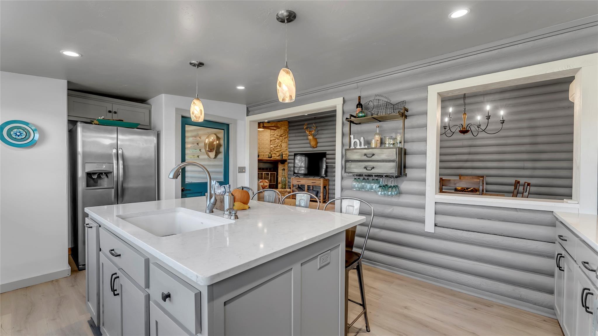 261 Diamond Cross Dr, Llano, TX 78643