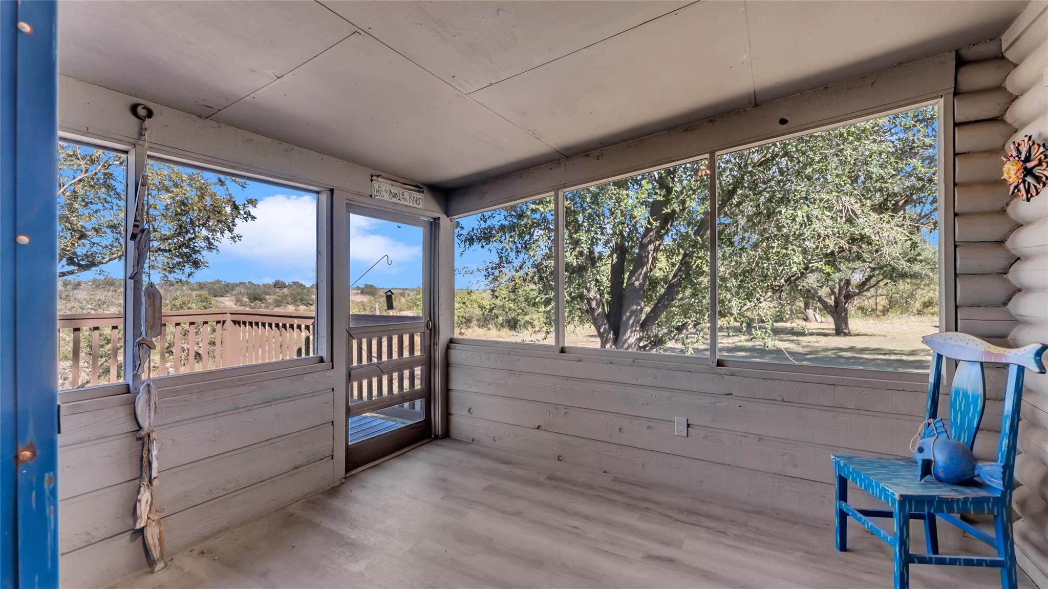 261 Diamond Cross Dr, Llano, TX 78643