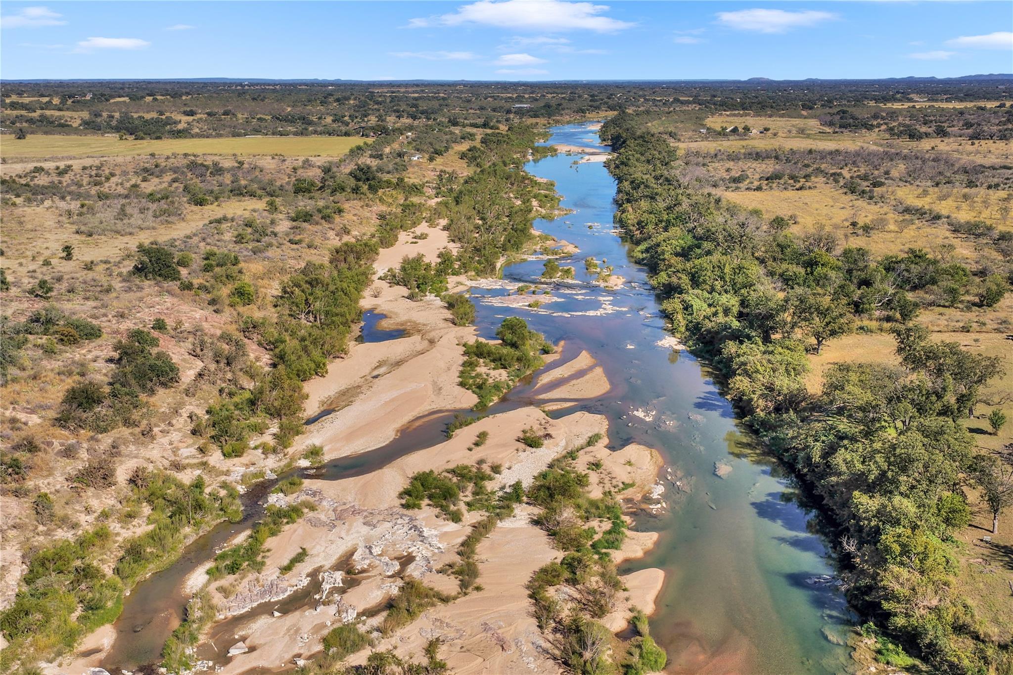 261 Diamond Cross Dr, Llano, TX 78643