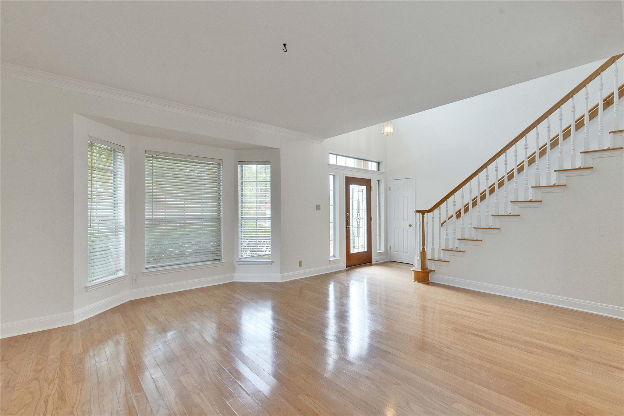 5407 Merrywing Cir, Austin, TX 78730