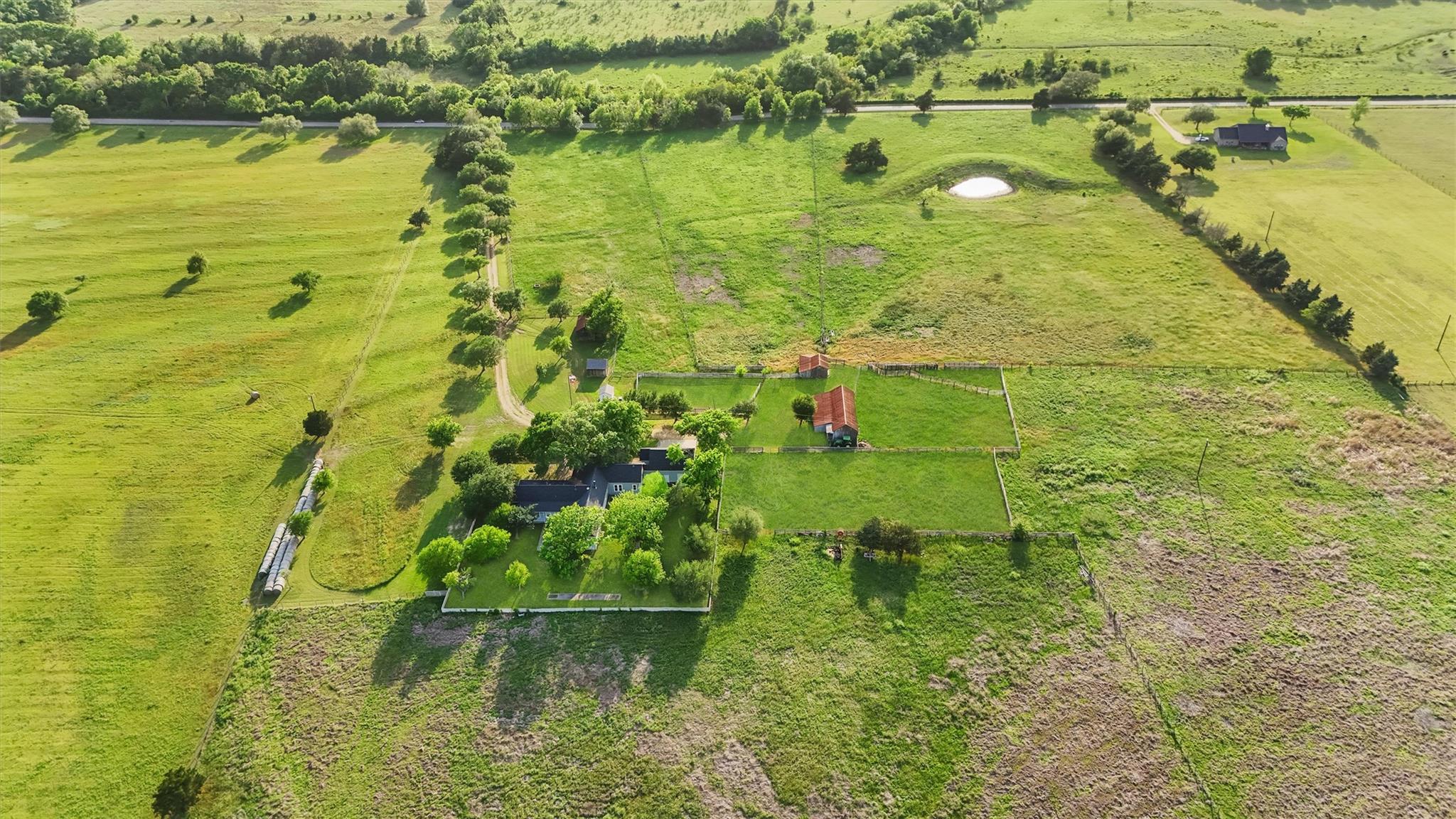 9058 Sam Houston Rd, Brenham, TX 77833