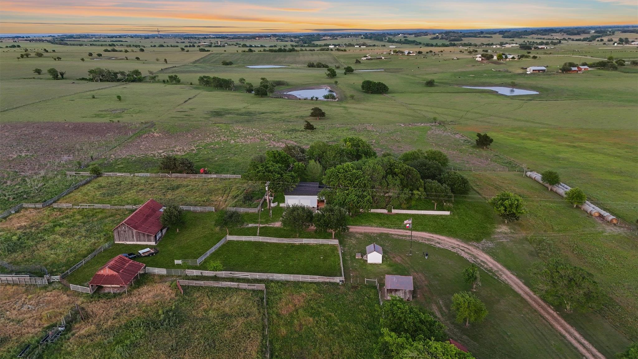 9058 Sam Houston Rd, Brenham, TX 77833