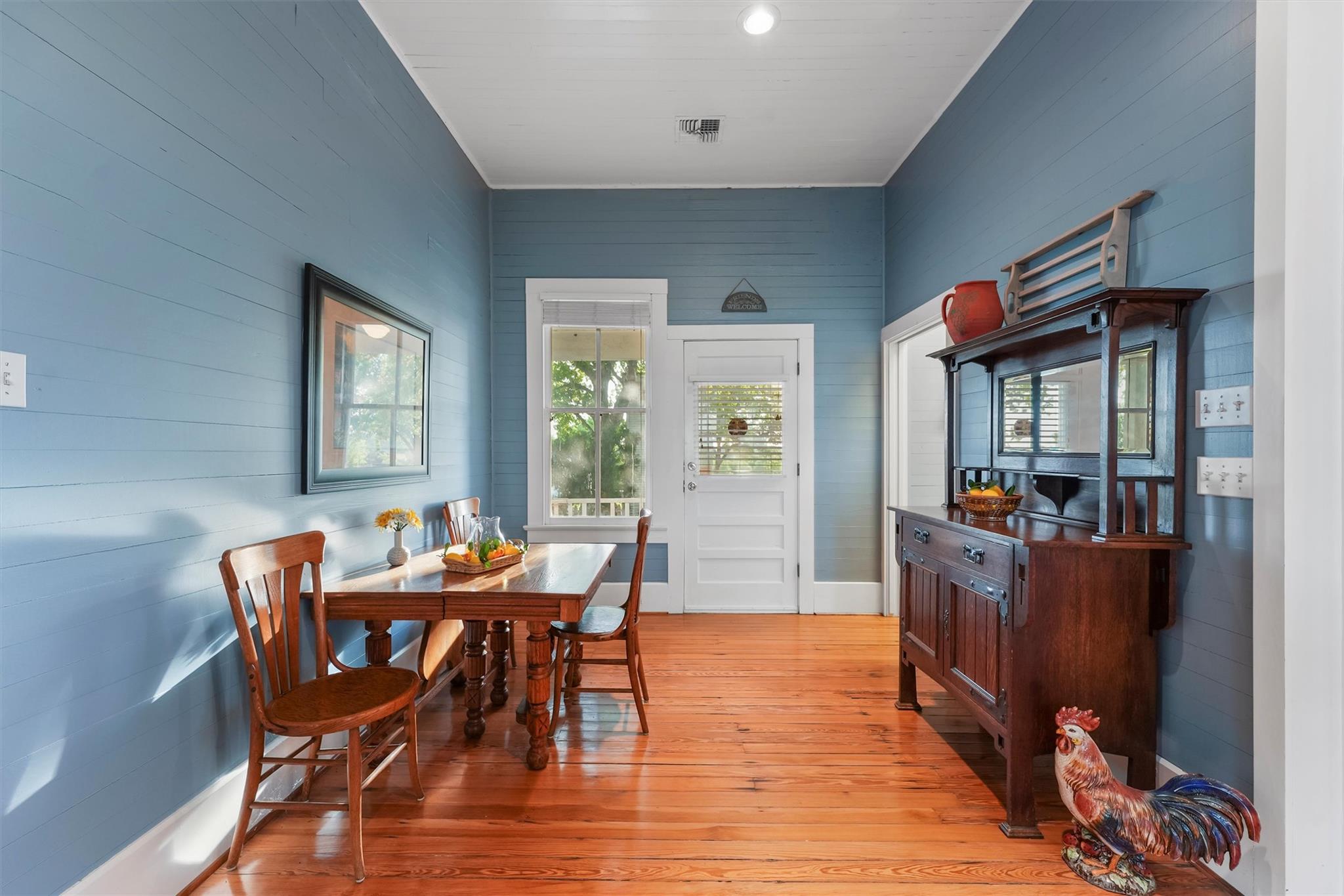 9058 Sam Houston Rd, Brenham, TX 77833