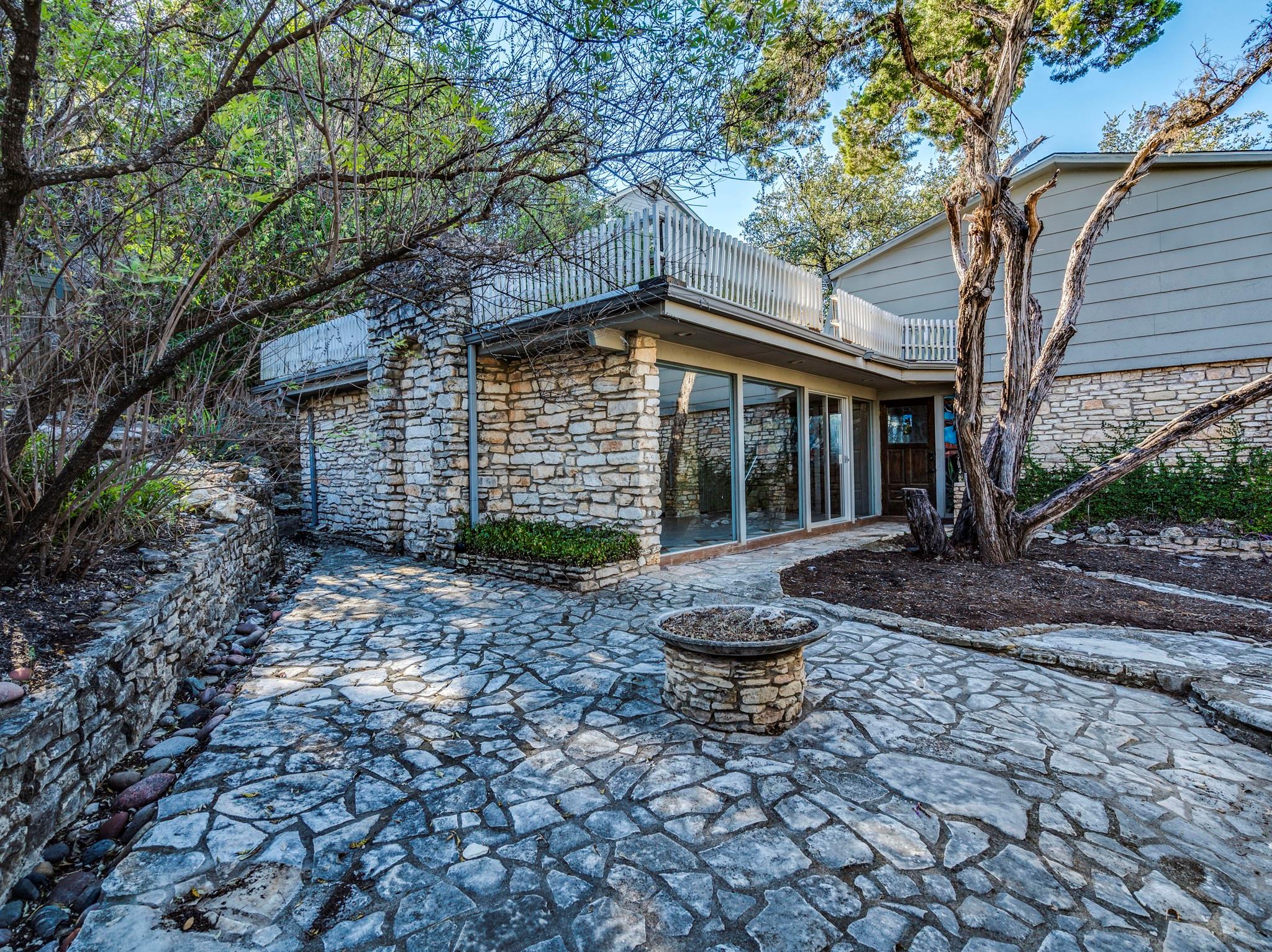 236 Cedar Hurst Ln, Austin, TX 78734