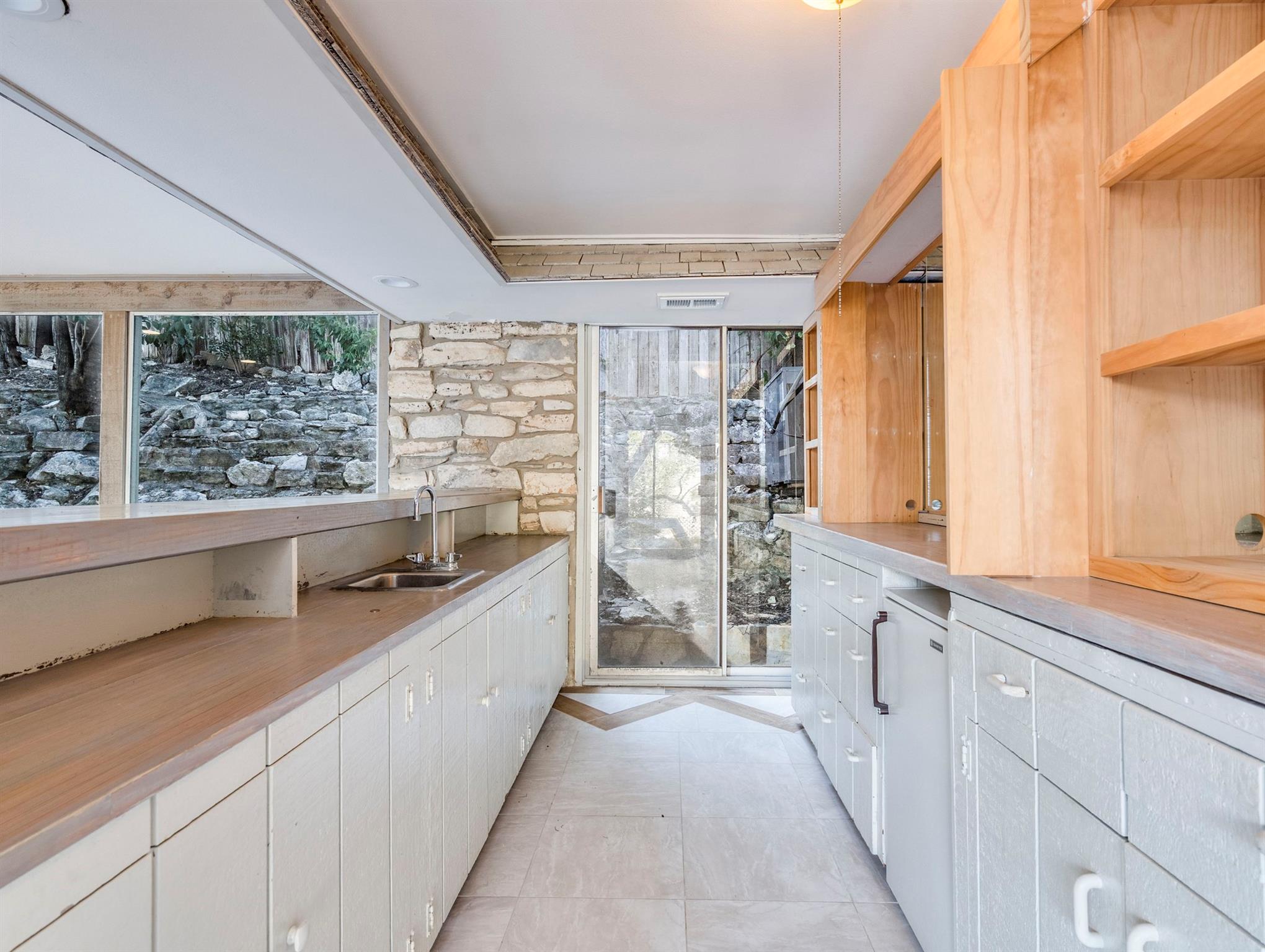 236 Cedar Hurst Ln, Austin, TX 78734