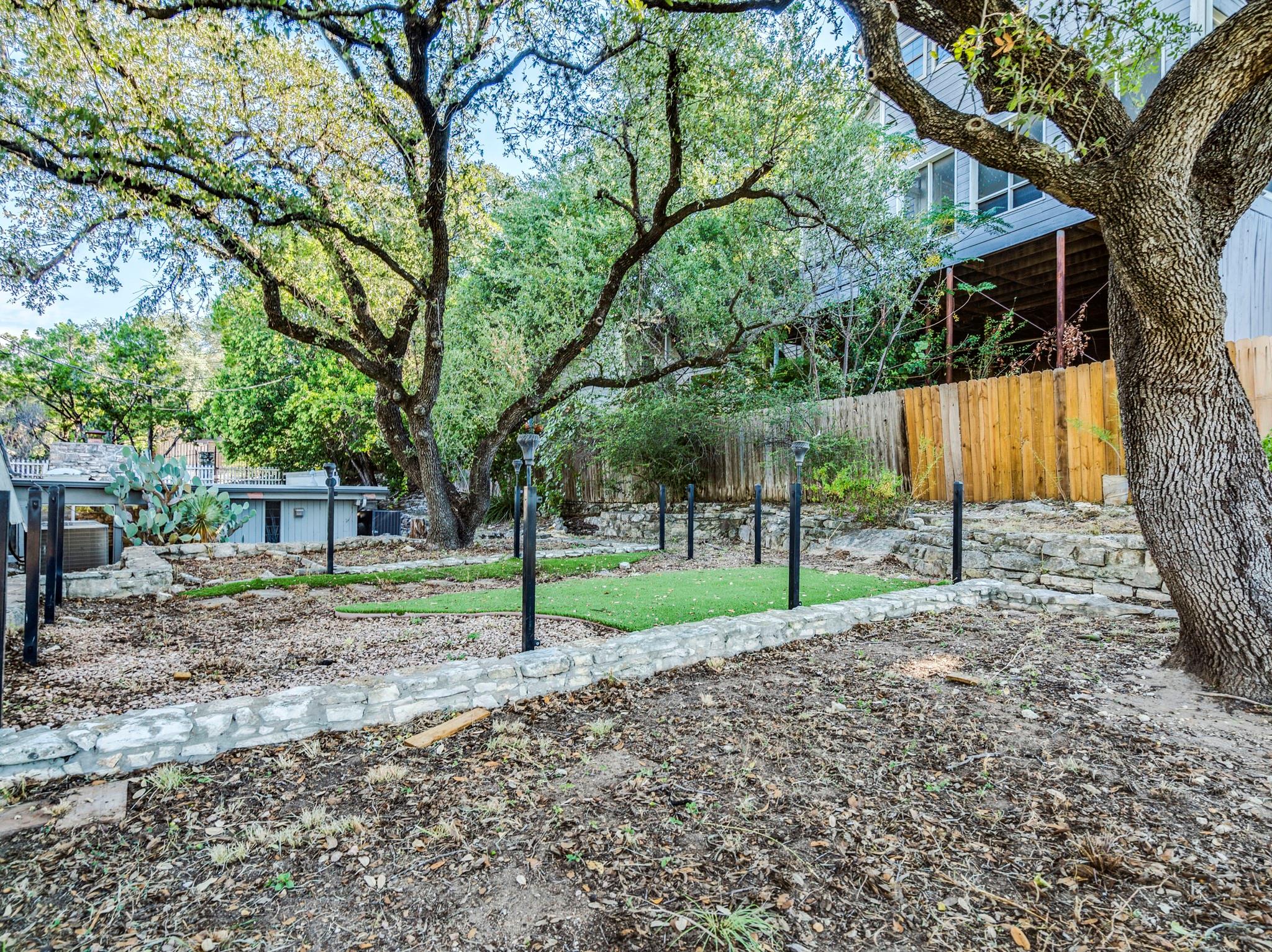 236 Cedar Hurst Ln, Austin, TX 78734