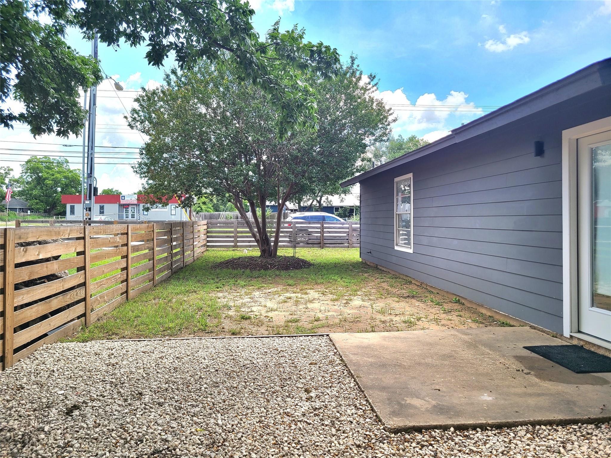 6216 Hogan Ave, Austin, TX 78741
