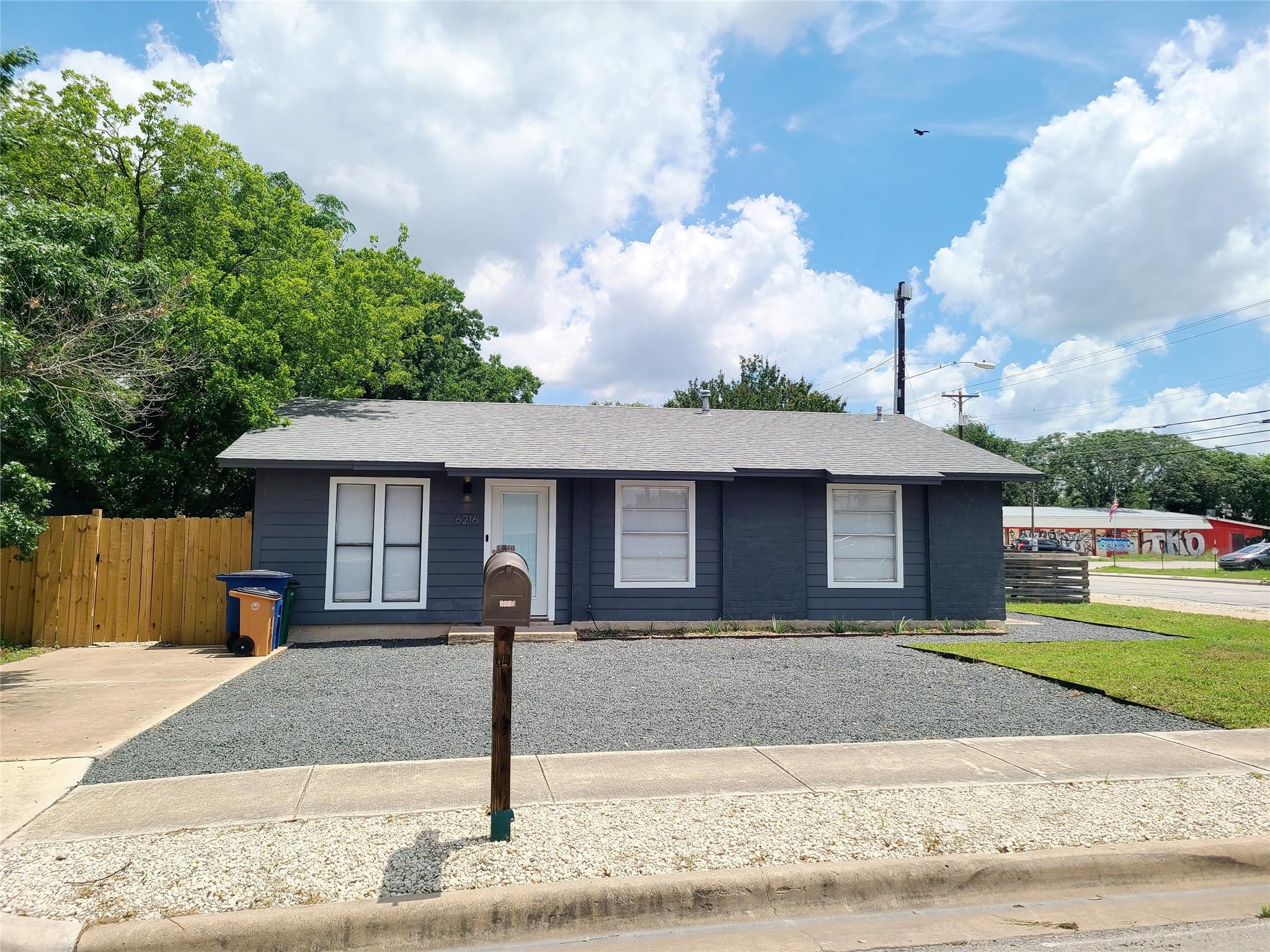 6216 Hogan Ave, Austin, TX 78741