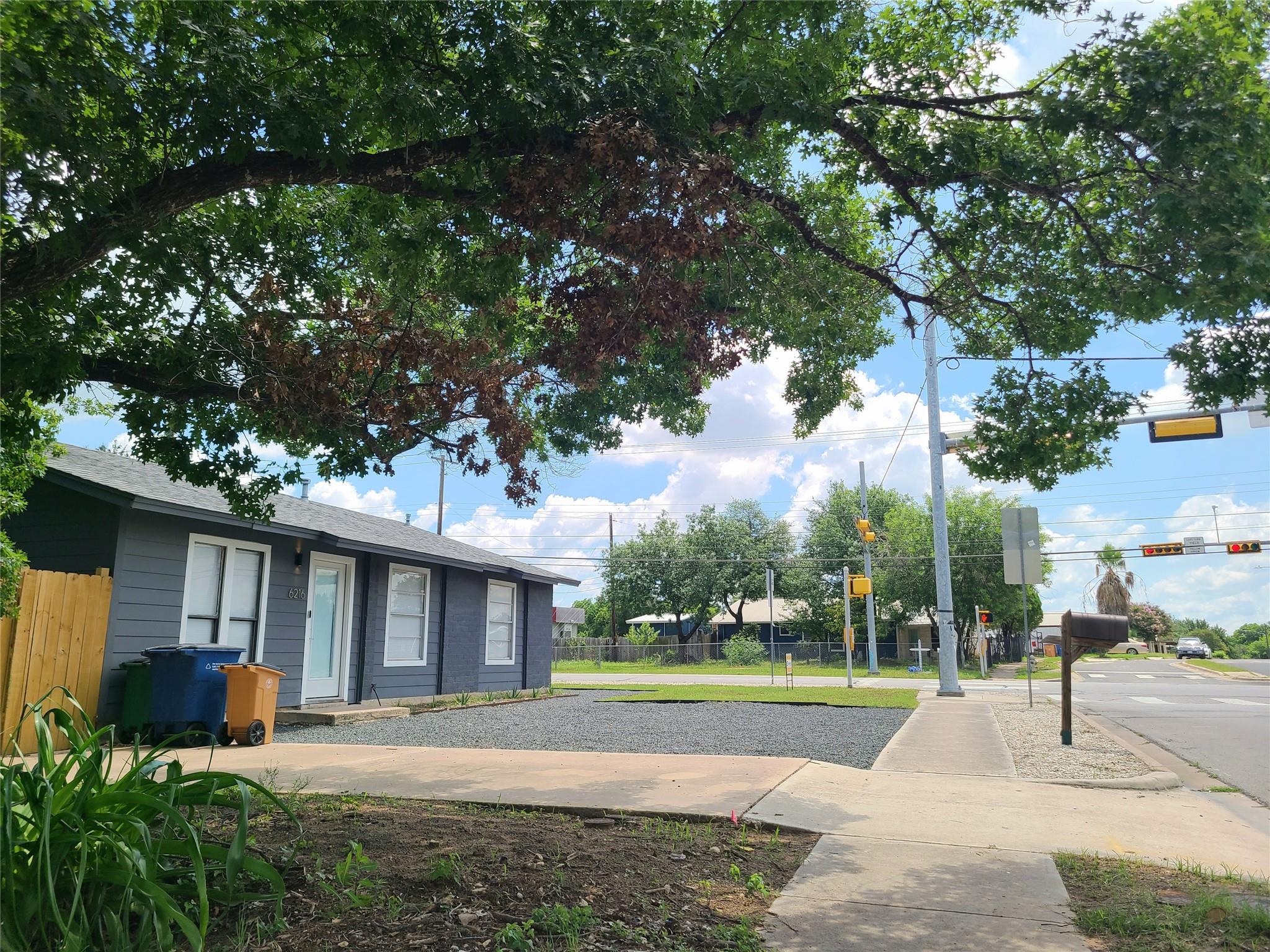 6216 Hogan Ave, Austin, TX 78741