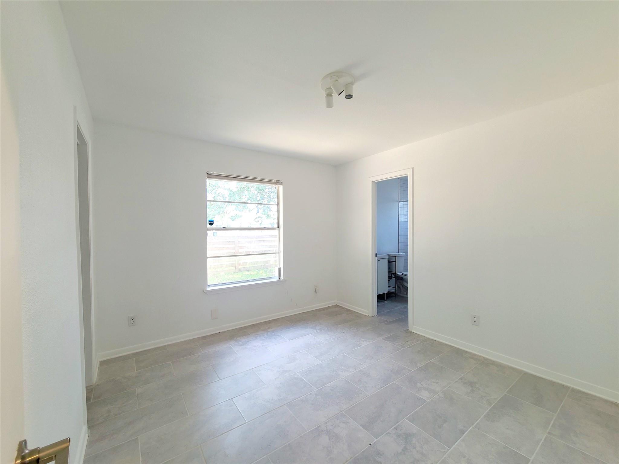 6216 Hogan Ave, Austin, TX 78741