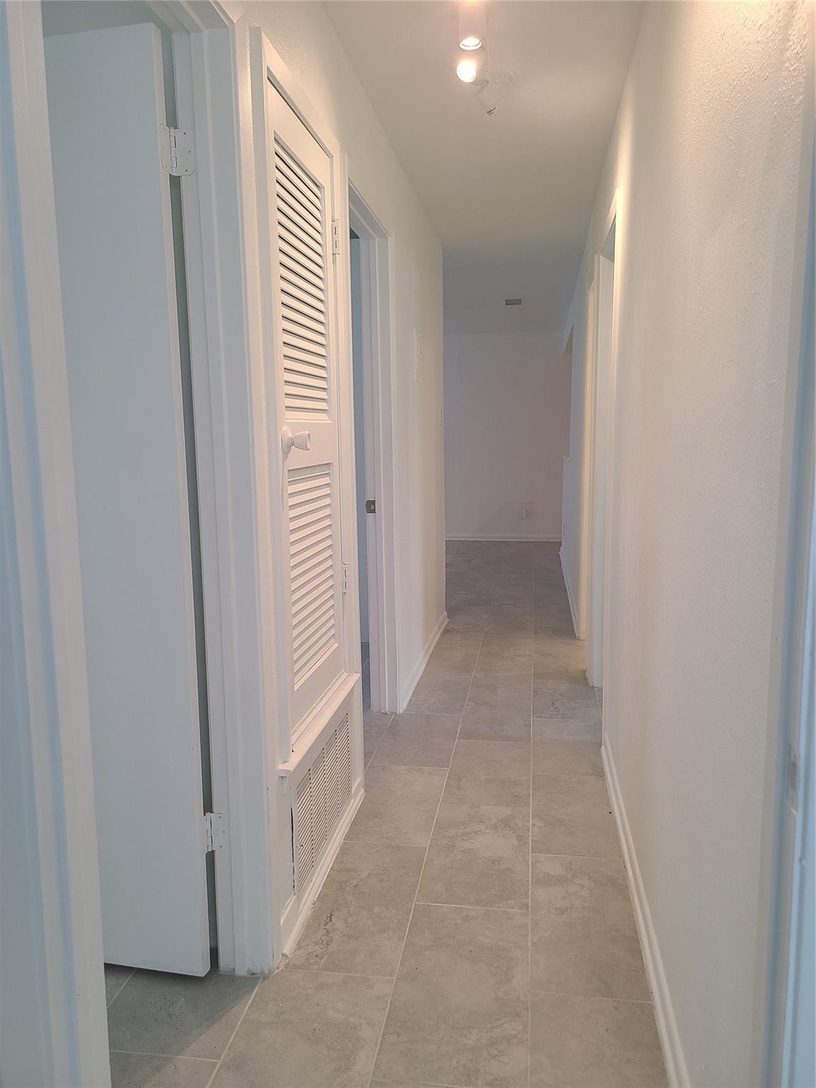 6216 Hogan Ave, Austin, TX 78741