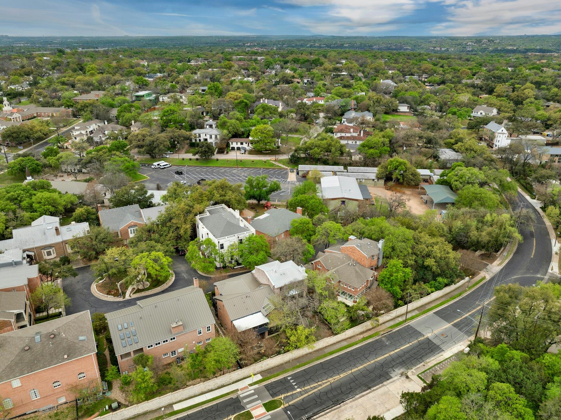 2712 Hillview Green Ln, Austin, TX 78703