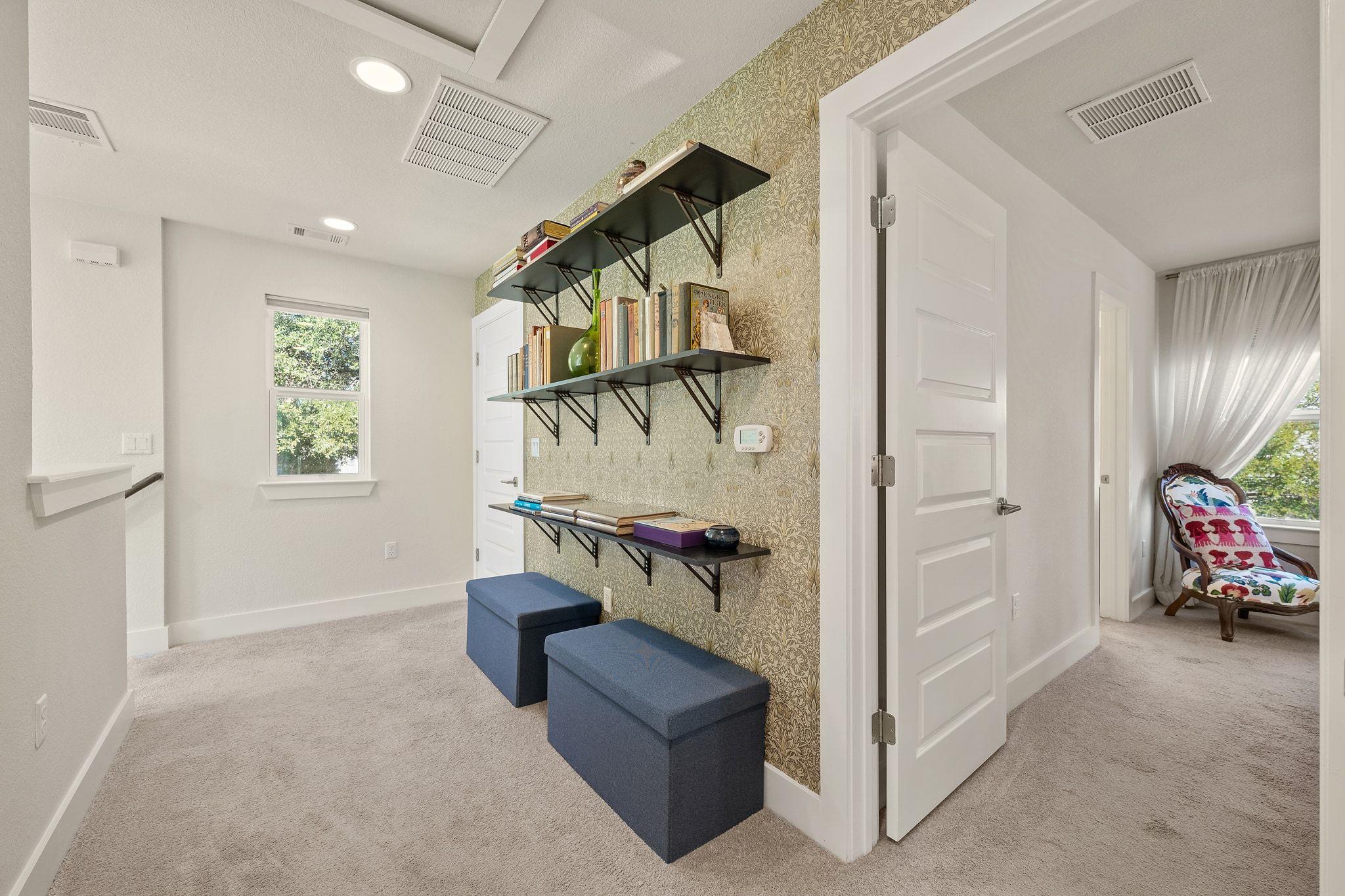 1900 Teagle Dr, Austin, TX 78741