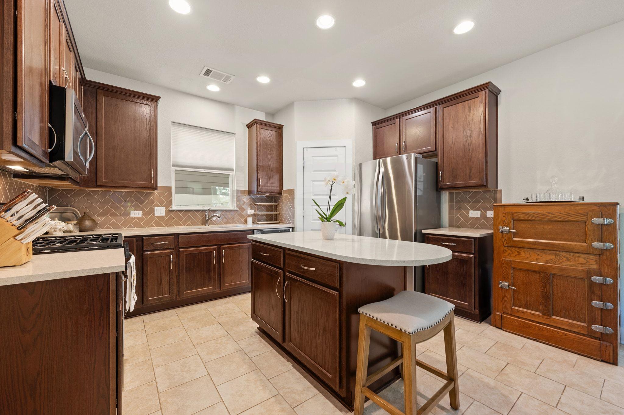 1900 Teagle Dr, Austin, TX 78741