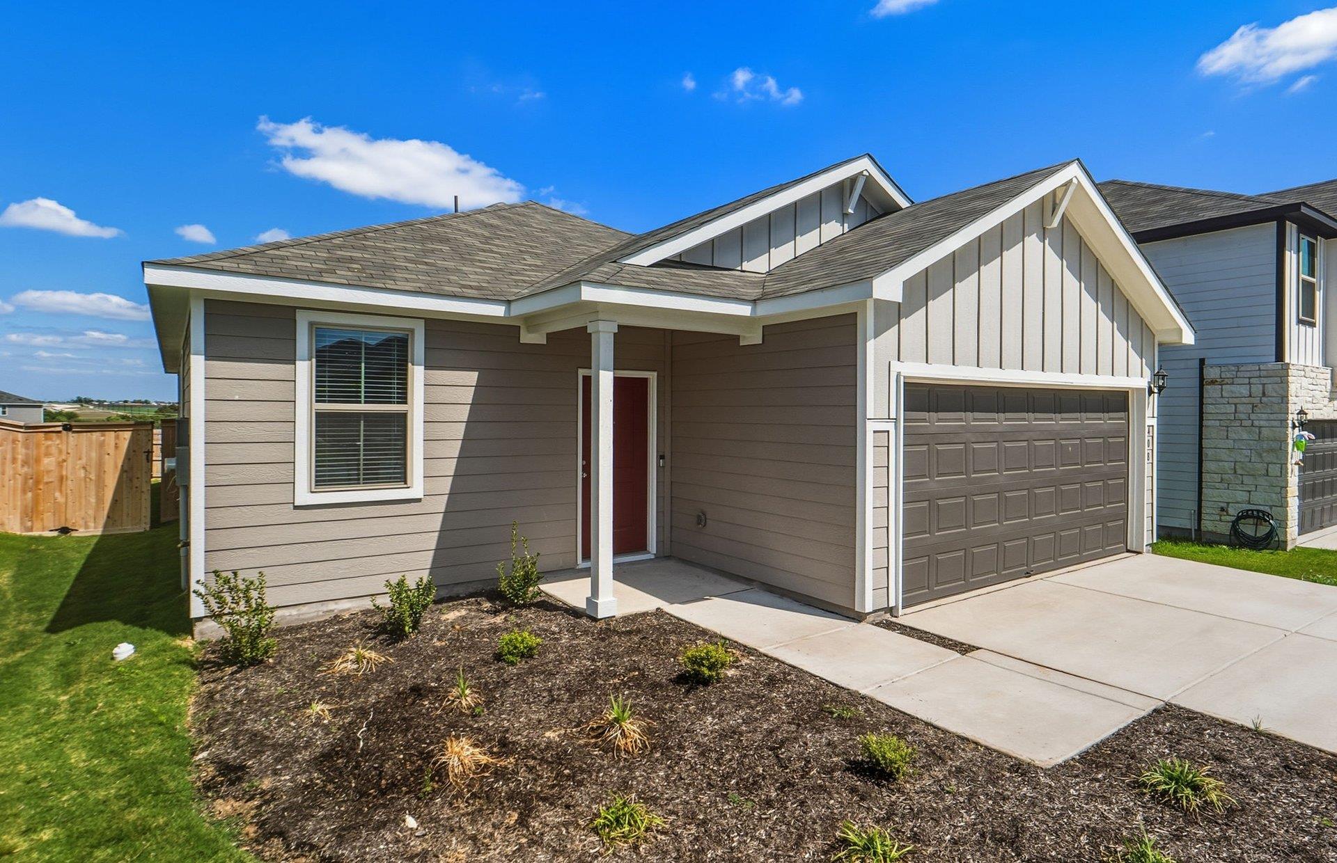 408 Paradise Canyon Dr, Jarrell, TX 76537