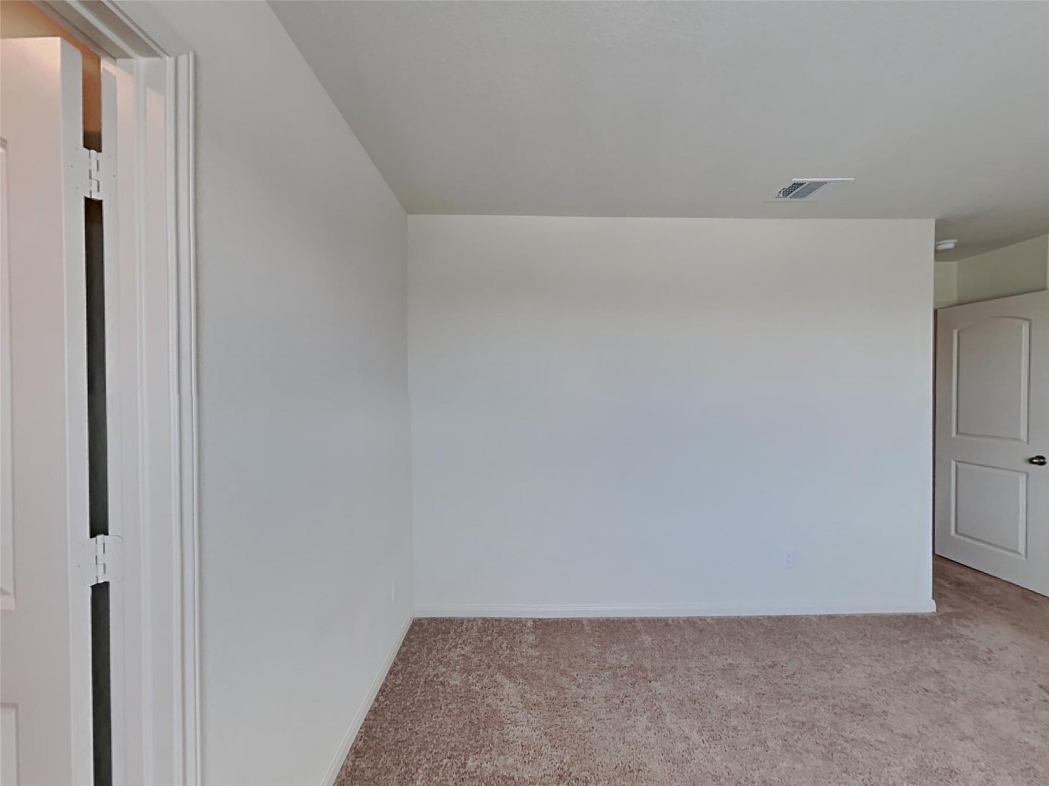 105 Pettigrew Ct, Jarrell, TX 76537