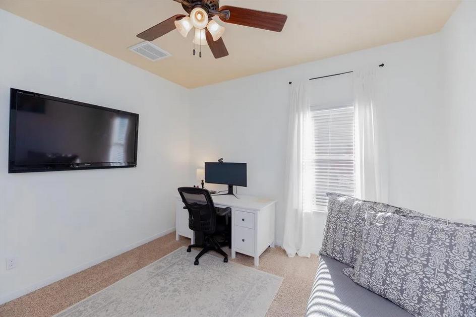 652 Donegal Ln, Georgetown, TX 78626