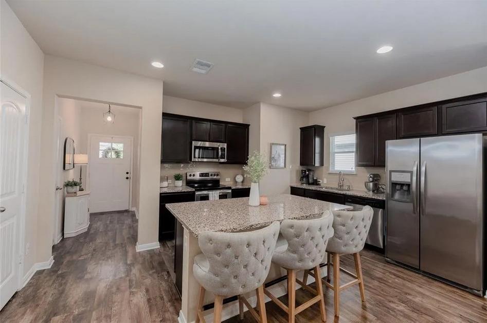 652 Donegal Ln, Georgetown, TX 78626