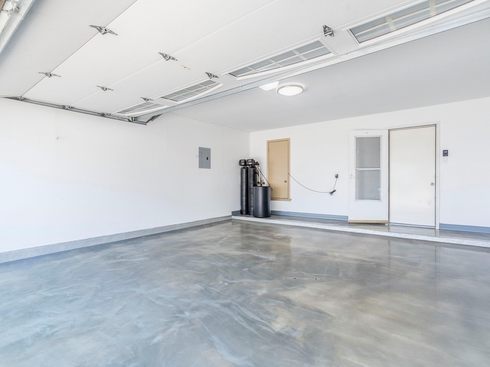 824 Whitehall Dr, Pflugerville, TX 78660