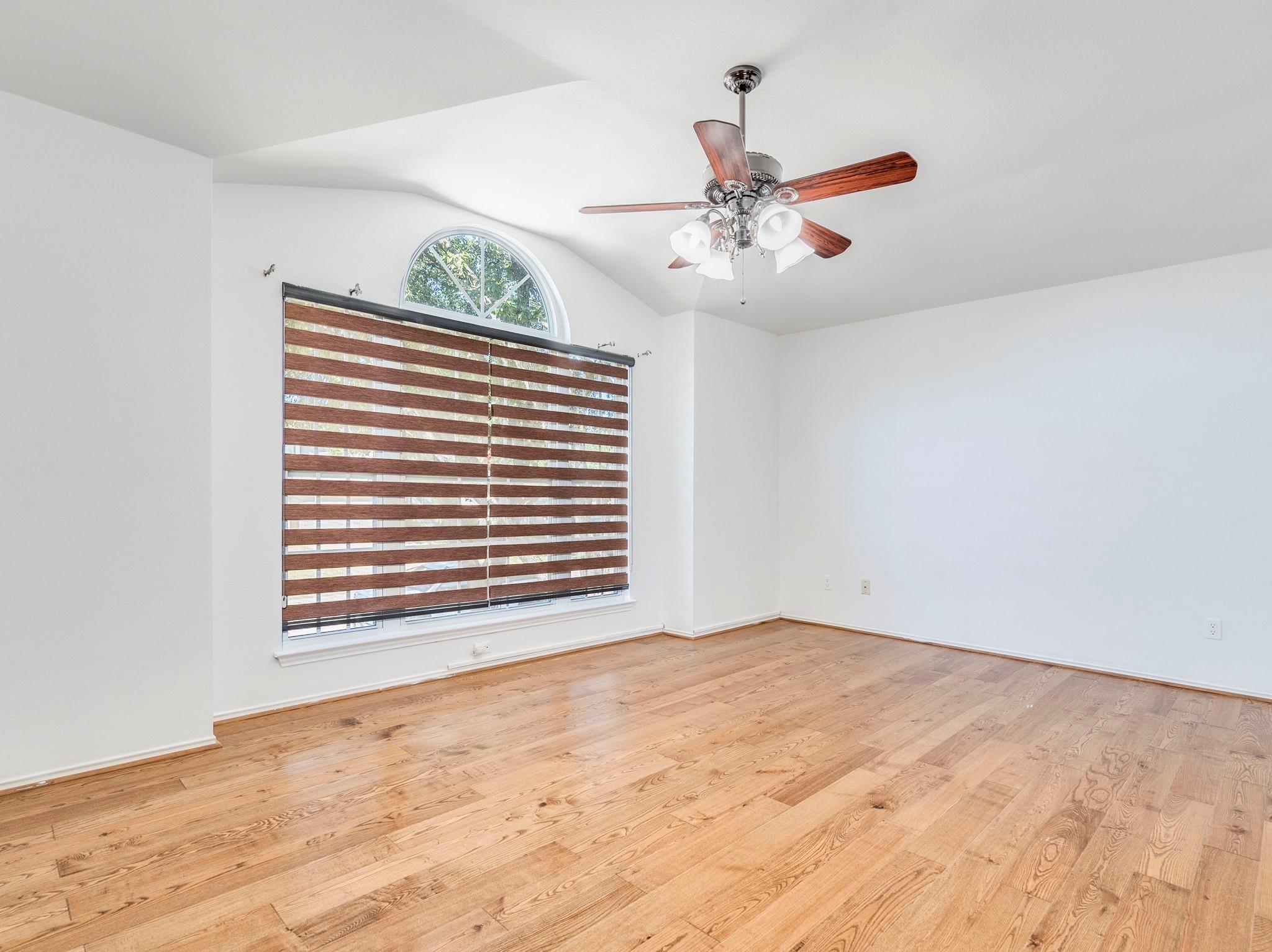 824 Whitehall Dr, Pflugerville, TX 78660