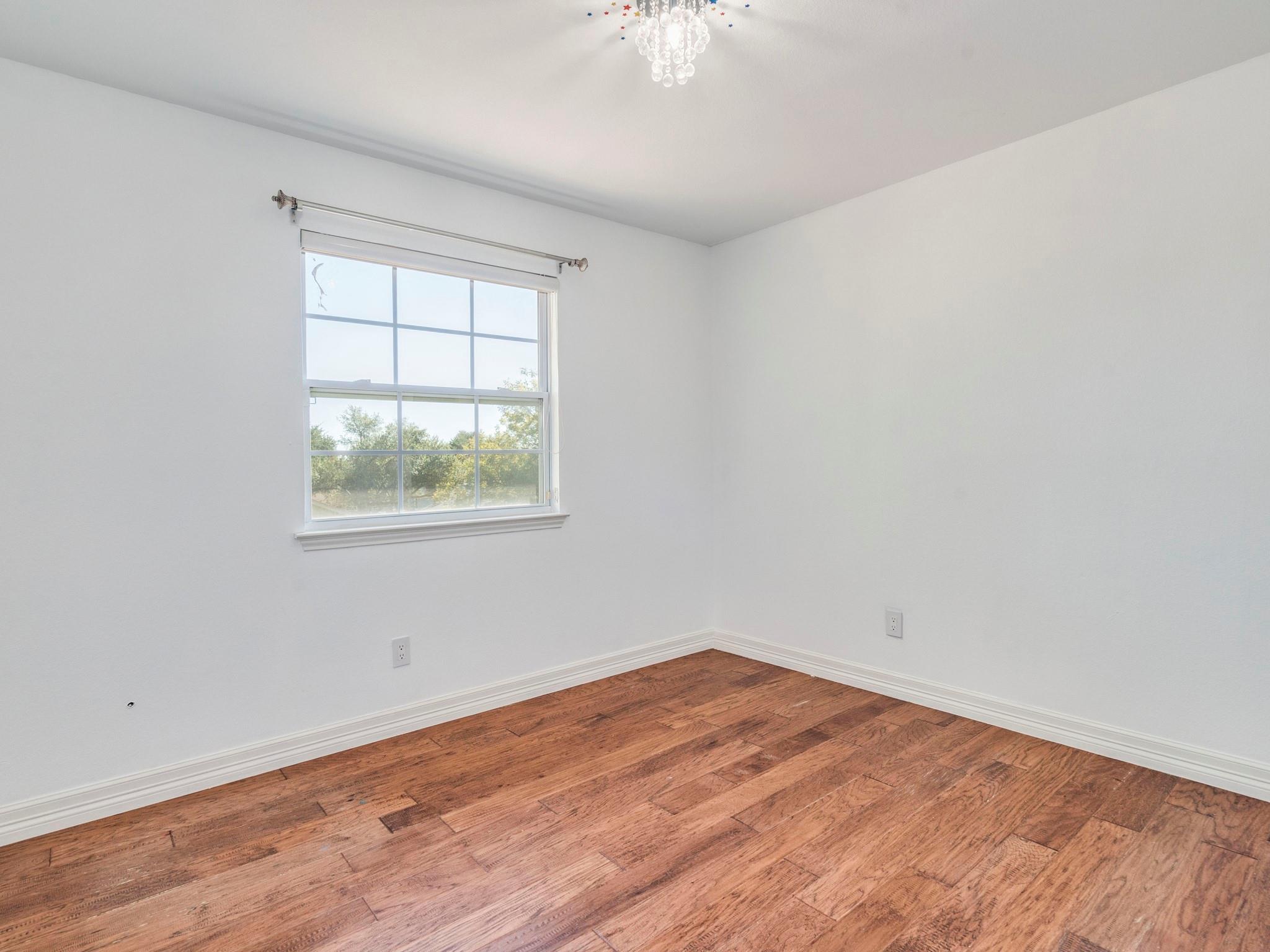 824 Whitehall Dr, Pflugerville, TX 78660