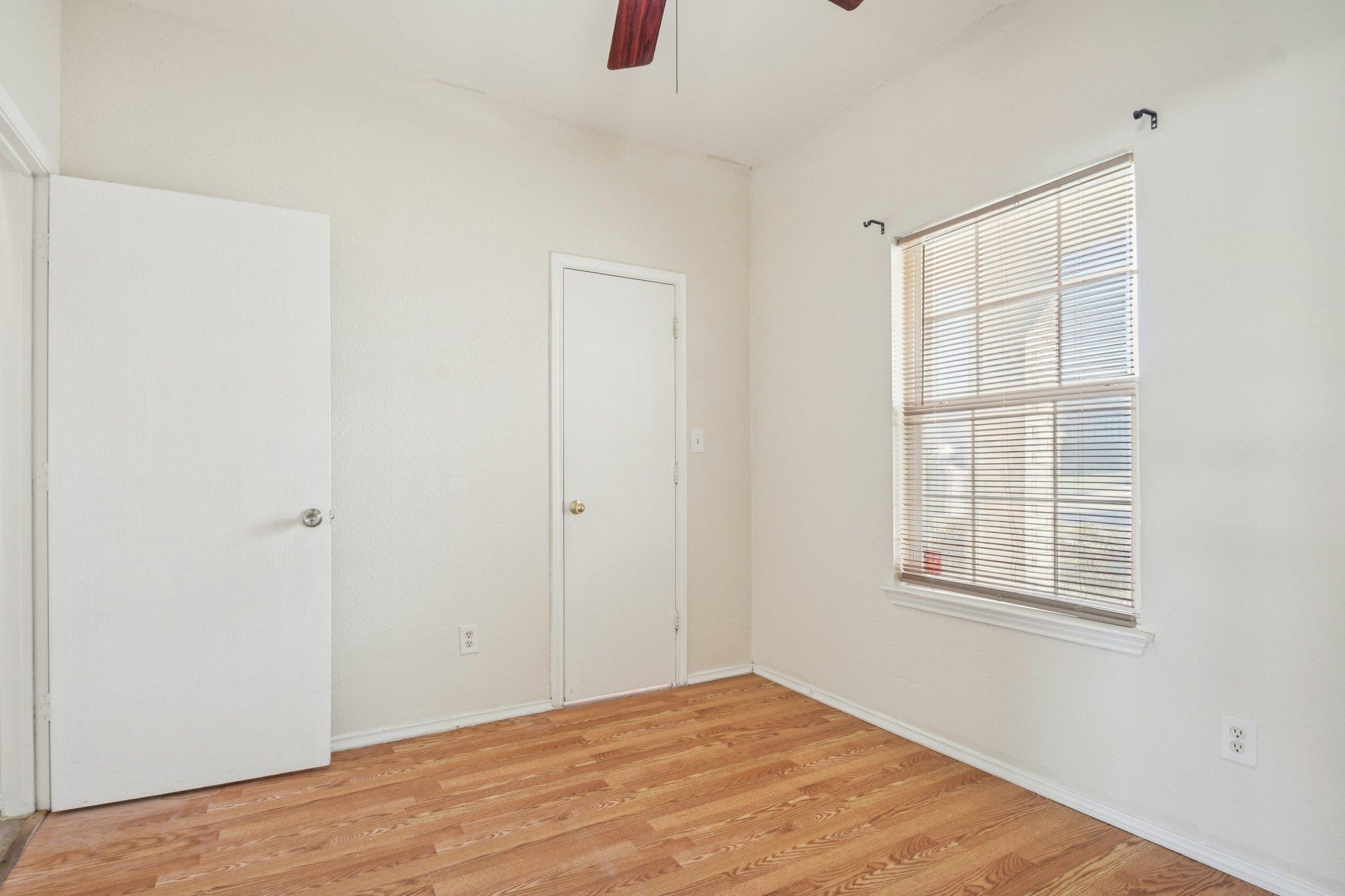 106 Cavalry Trl, Elgin, TX 78621