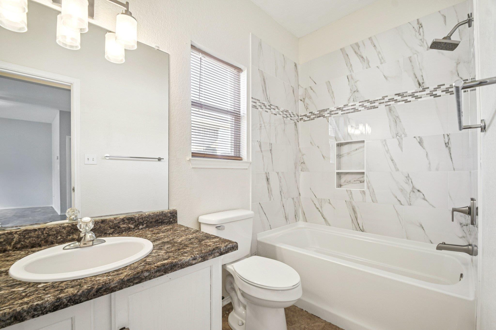 106 Cavalry Trl, Elgin, TX 78621