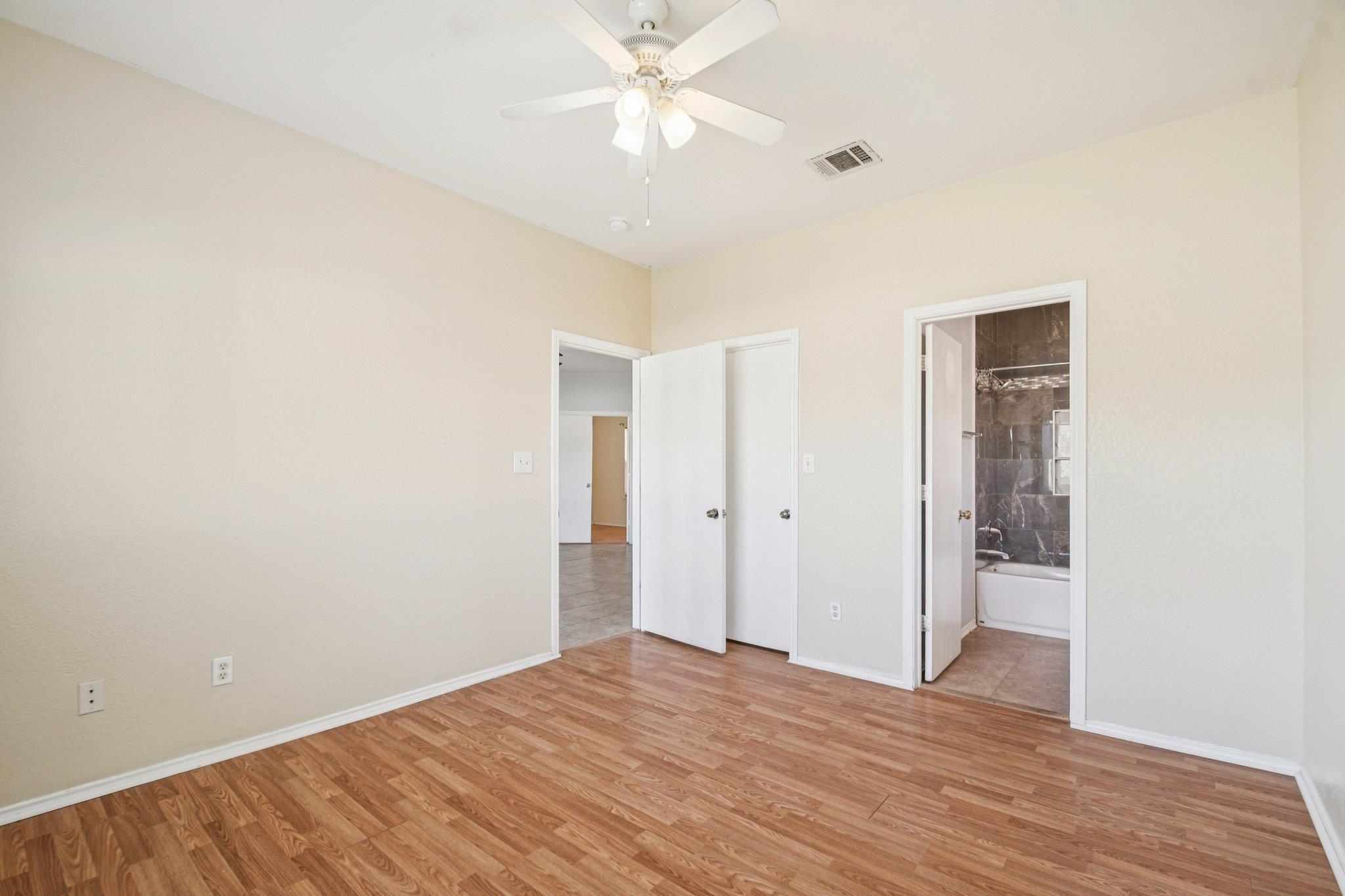 106 Cavalry Trl, Elgin, TX 78621