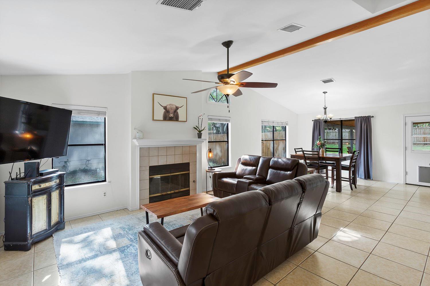 10406 Sentenal Dr, Austin, TX 78748