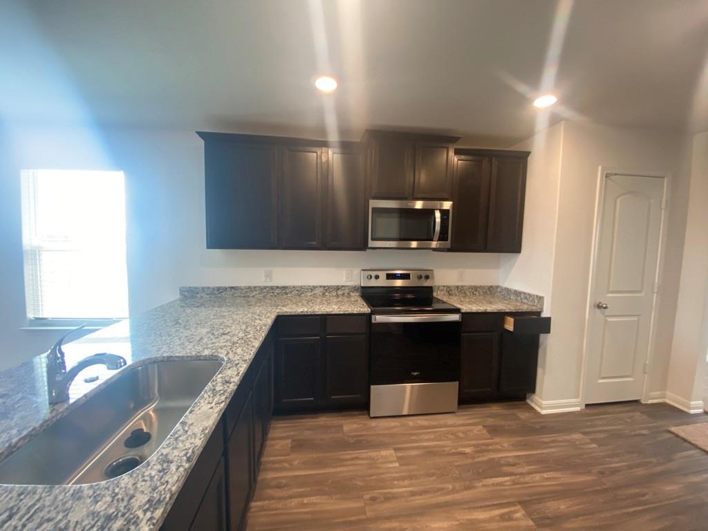 309 RIVERDALE DRIVE, Jarrell, TX 76537