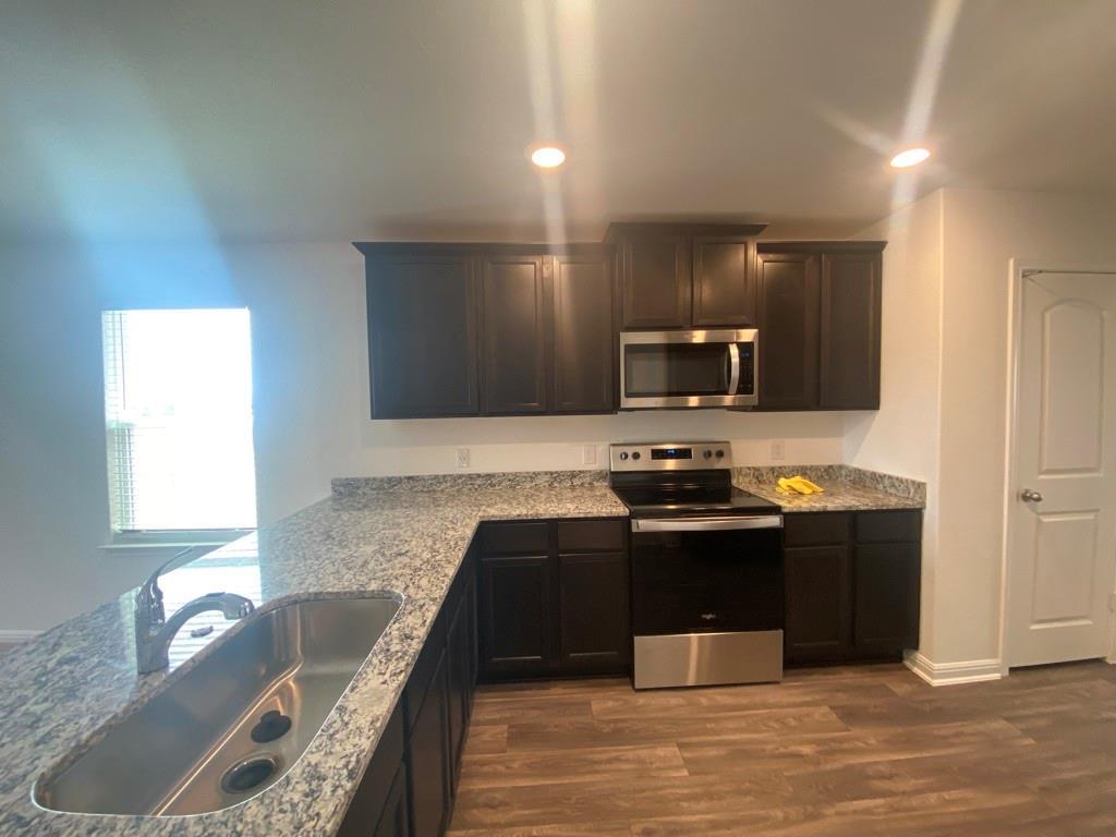 309 RIVERDALE DRIVE, Jarrell, TX 76537