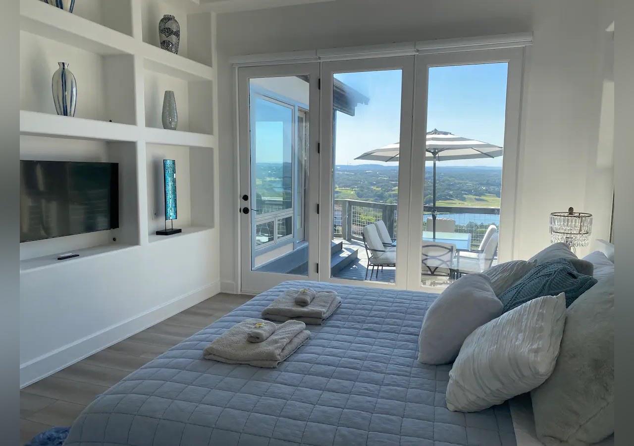 5924 Lookout Mountain Dr, Austin, TX 78731